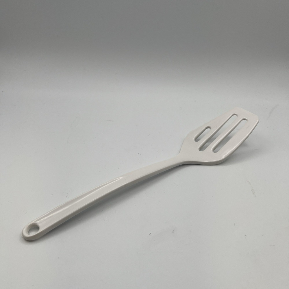 Vintage TRUDEAU White Melamine Slotted Spatula 2533